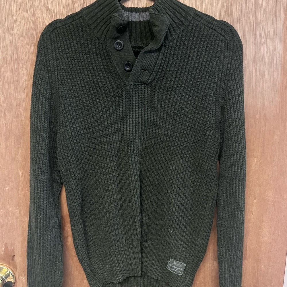 American eagle sweater